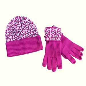 NWOT Michael Michael Kors Hat and Gloves Set Pink
